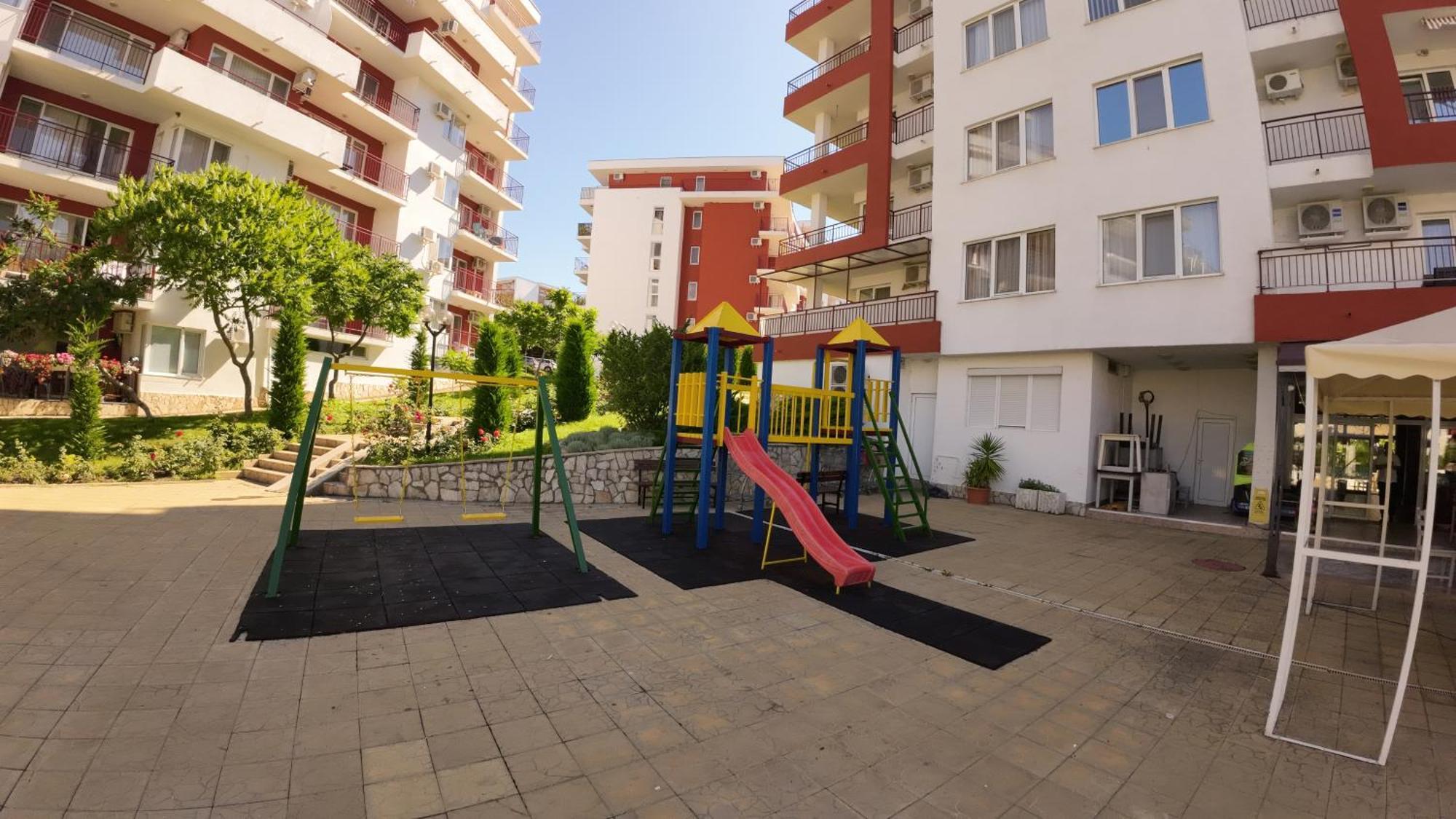 William'S Apartments - Second Cozy Studio Sveti Vlas Exteriör bild